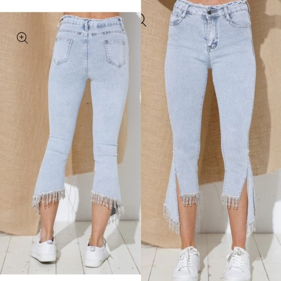 blue b Denim - BLUE B RHINESTONE UNEVEN FRINGE HEM DENIM BLUE JEANS- L (31)